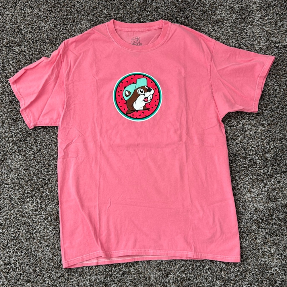 Buc-ees shirt